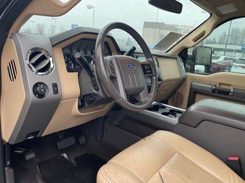 Used 2012 Ford F350 Lariat image 13