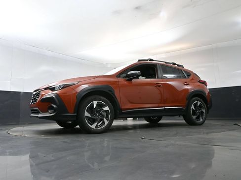 Used 2024 Subaru Crosstrek 2.5i Limited w/ Crosstrek Mirror Package AWD/4WD image 20