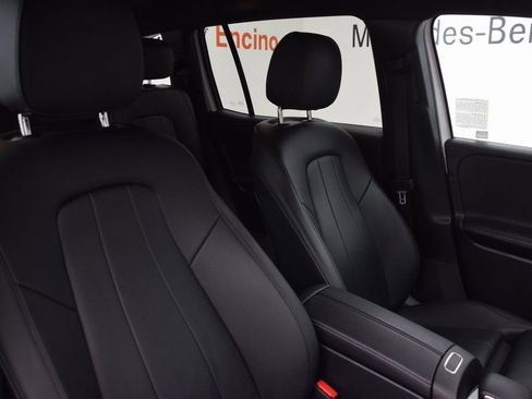 Certified 2022 Mercedes-Benz GLB 250 image 17