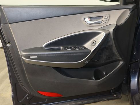 Used 2014 Hyundai Santa Fe Sport 2.0T w/ Technology Package 05 image 20