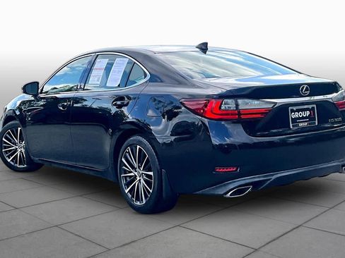 Used 2016 Lexus ES 350 w/ Navigation System Package FWD image 12
