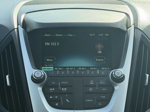 Used 2017 Chevrolet Equinox LS image 28