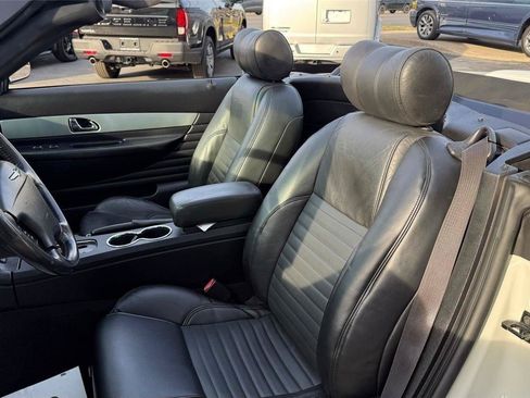 Used 2003 Ford Thunderbird RWD image 29