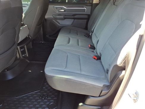 Used 2019 RAM 1500 Big Horn AWD/4WD image 7