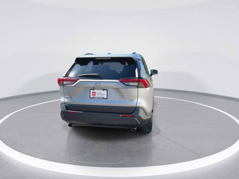 Certified 2019 Toyota RAV4 XLE AWD/4WD image 7