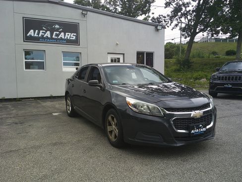 Used 2015 Chevrolet Malibu LS FWD image 4
