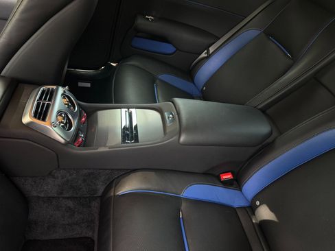 Used 2016 Rolls-Royce Wraith RWD image 24
