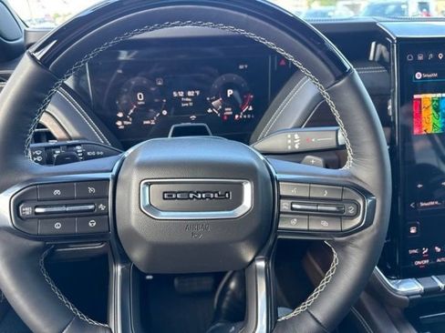 Used 2026 GMC Yukon XL Denali Ultimate w/ LPO, Floor Liner Package AWD/4WD image 43