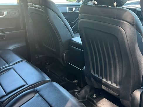 Used 2020 Ford Explorer 4WD Police Interceptor image 14