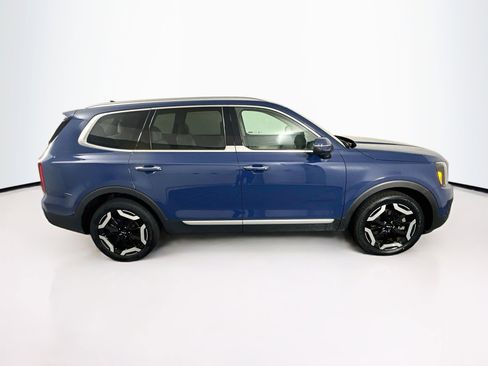 Used 2024 Kia Telluride S FWD image 10