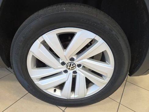 Certified 2021 Volkswagen Atlas SEL AWD/4WD image 12