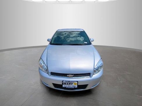 Used 2015 Chevrolet Impala LT w/ LT Sunroof Package FWD image 3