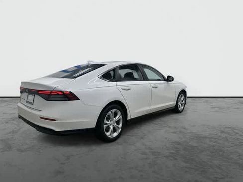 Used 2026 Honda Accord LX image 4