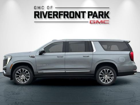 New 2026 GMC Yukon XL Denali w/ Sun & Power Step Package image 6