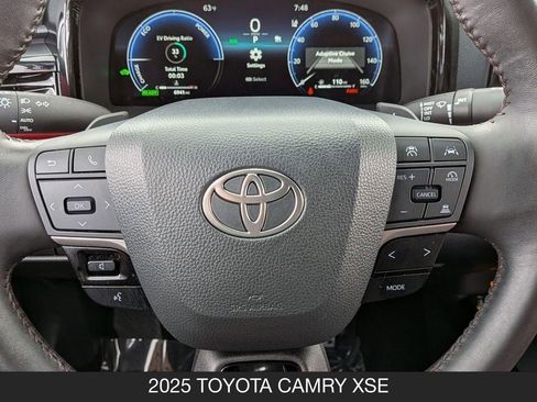 Used 2025 Toyota Camry XSE FWD image 13