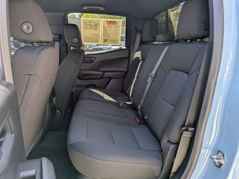 Used 2025 Chevrolet Colorado W/T image 14