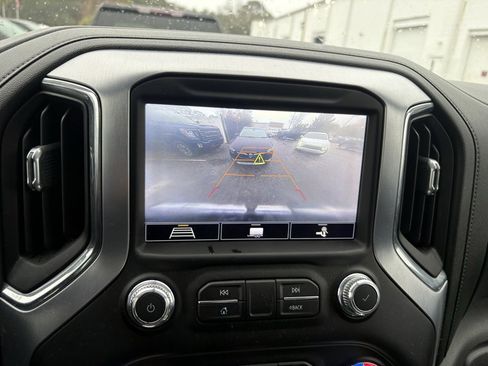 Used 2020 GMC Sierra 1500 Elevation w/ Elevation Value Package image 21