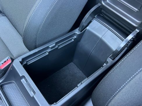 Used 2024 Honda CR-V EX image 31