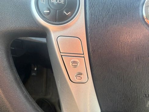 Used 2015 Toyota Prius Two FWD image 12