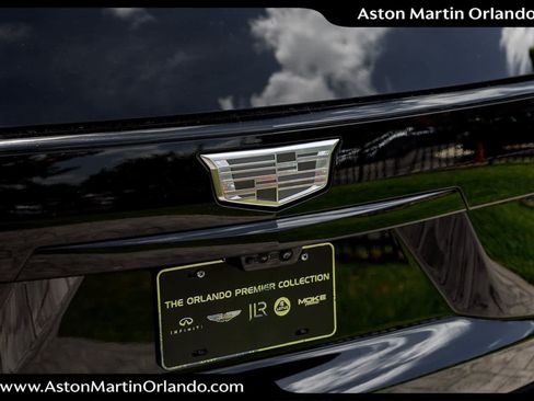 Used 2025 Cadillac Escalade V AWD/4WD image 27