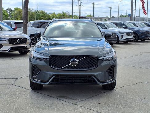 New 2026 Volvo XC60 B5 Core w/ Protection Package AWD/4WD image 2