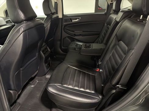 Used 2023 Ford Edge SEL image 24