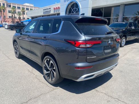 Used 2024 Mitsubishi Outlander SE FWD image 8