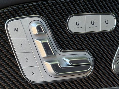 Used 2024 Mercedes-Benz GLS 63 AMG 4MATIC image 63