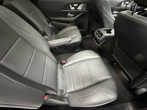 Certified 2023 Mercedes-Benz GLS 450 4MATIC image 19