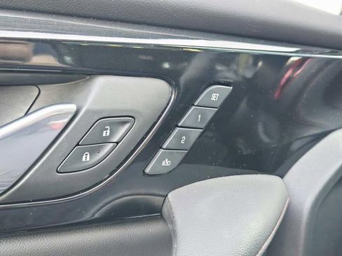 Used 2023 Chevrolet Blazer RS w/ Driver Confidence II Package FWD image 34