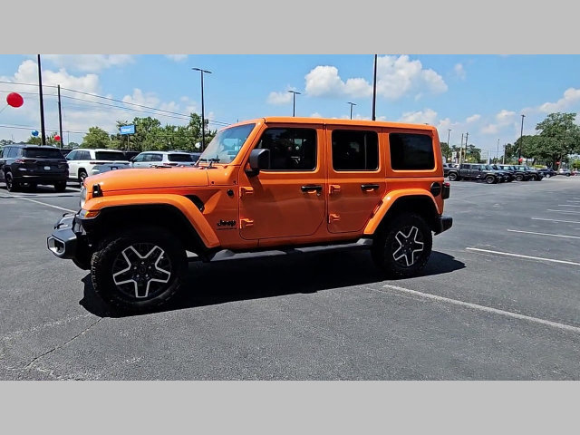 New 2025 Jeep Wrangler Unlimited Sahara AWD/4WD image 24