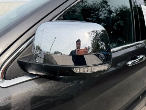 Used 2019 Jeep Grand Cherokee Limited w/ Luxury Group II image 10