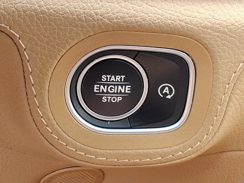 Certified 2024 Mercedes-Benz GLS 450 4MATIC image 24