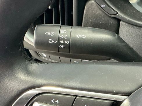 Used 2025 MAZDA CX-50 AWD 2.5 Hybrid w/ Premium Pkg image 37