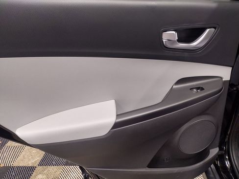 Certified 2023 Hyundai Kona SE image 23