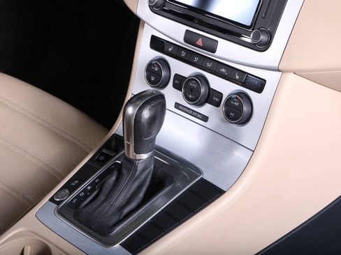 Used 2016 Volkswagen CC Sport FWD image 44