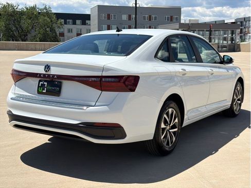 Used 2025 Volkswagen Jetta S FWD image 8