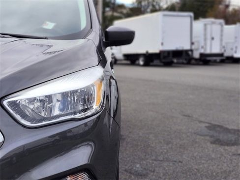 Certified 2017 Ford Escape SE w/ SE Cold Weather Package image 10