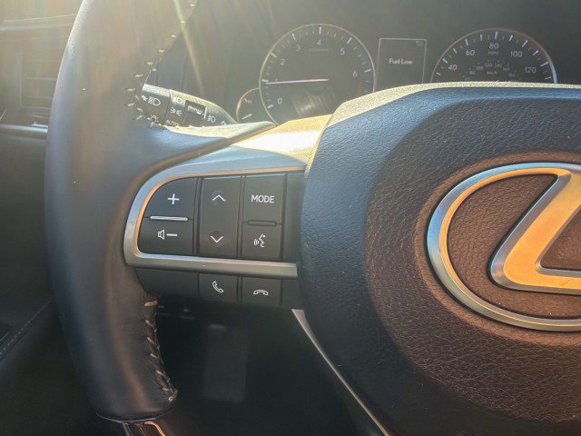 Used 2016 Lexus ES 350 w/ Premium Package w/Wood Trim FWD image 9
