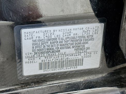 Used 2023 Nissan Versa SV image 12