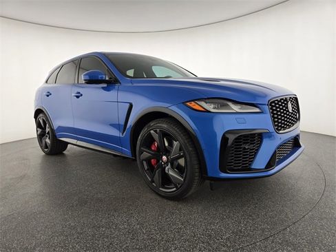 Used 2023 Jaguar F-PACE SVR image 15