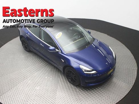 Used 2019 Tesla Model 3 Long Range AWD/4WD image 3