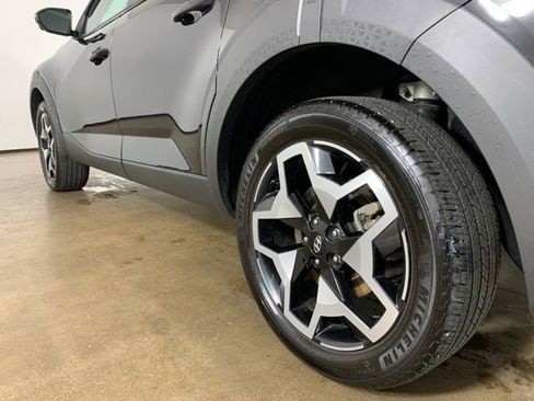 Used 2024 Hyundai Santa Cruz Limited AWD/4WD image 15