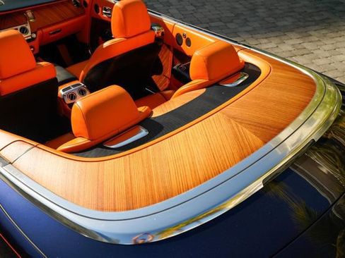 Used 2016 Rolls-Royce Dawn image 45