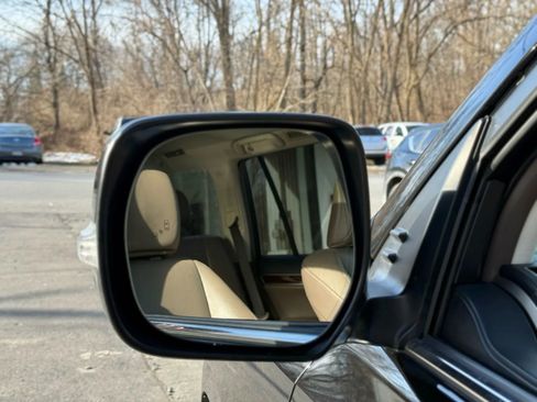 Used 2018 Lexus GX 460 Premium AWD/4WD image 34