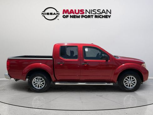 Used 2016 Nissan Frontier SV RWD image 13