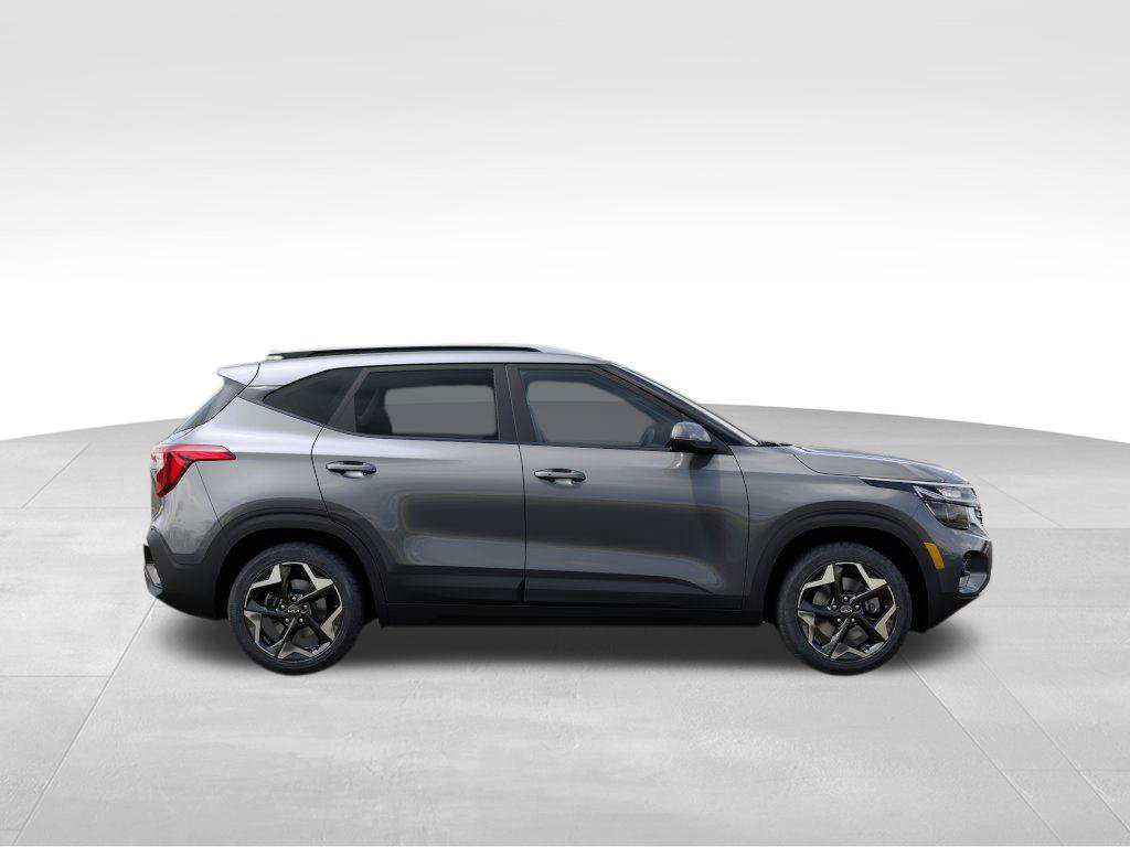 Used 2025 Kia Seltos S AWD/4WD image 8
