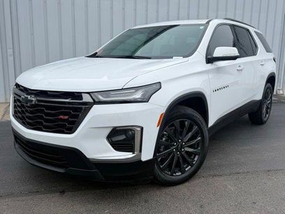 Used 2023 Chevrolet Traverse RS