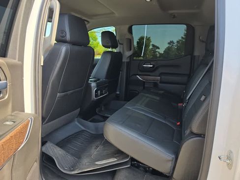 Used 2022 GMC Sierra 1500 Denali w/ Driver Alert Package II AWD/4WD image 24