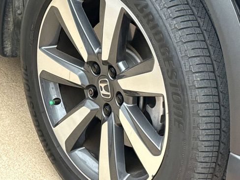 Certified 2024 Honda Pilot Elite image 5